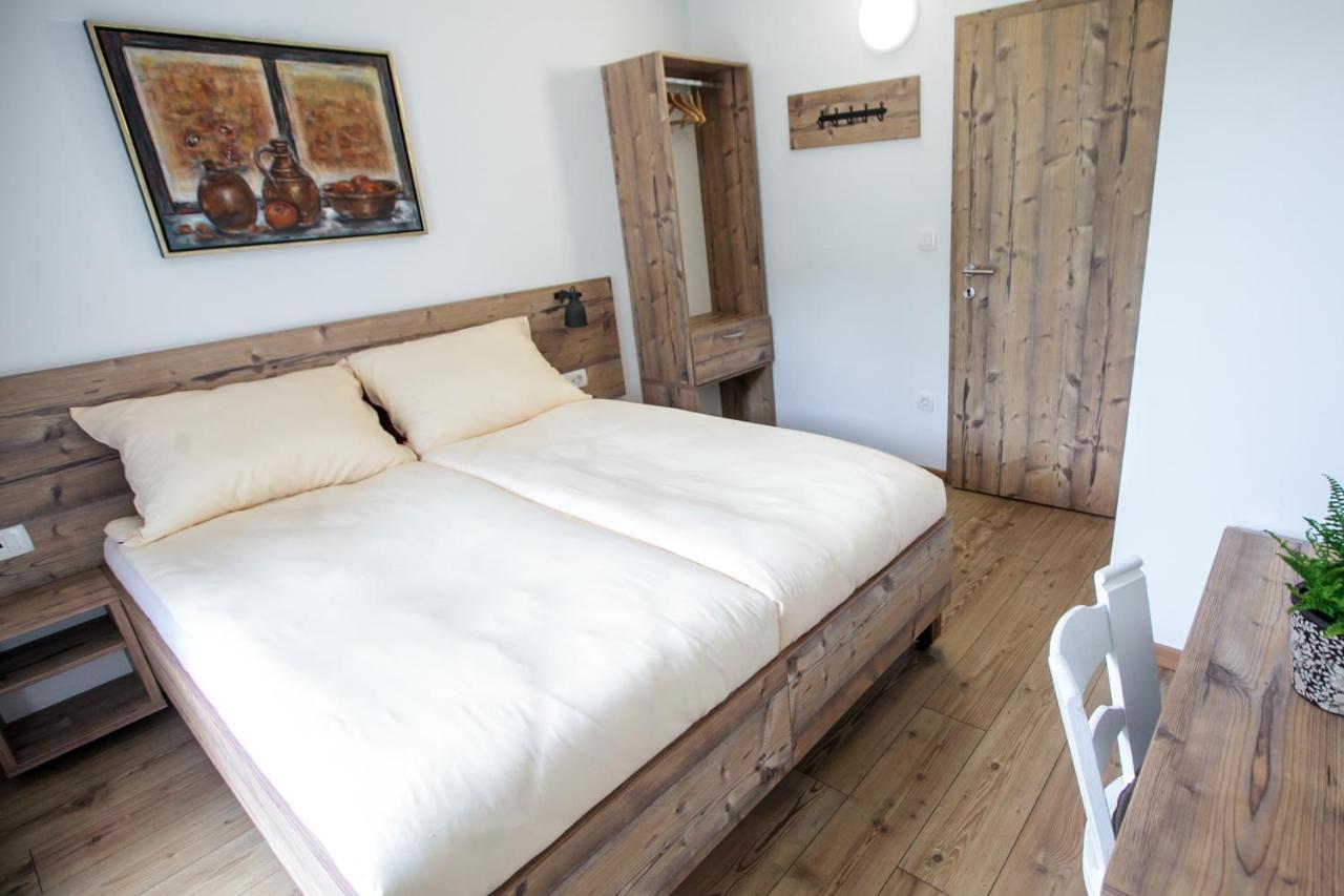 Hisa Poljana Rooms Prevalje Exterior foto