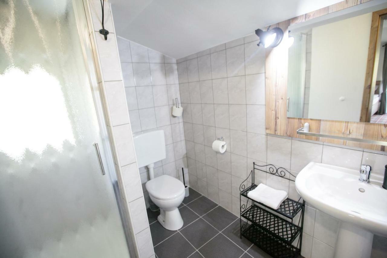 Hisa Poljana Rooms Prevalje Exterior foto
